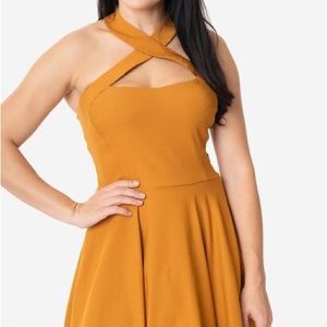 Unique Vintage '50s Style Mustard Yellow Halter Rita Flare Dress Size Small NWT
